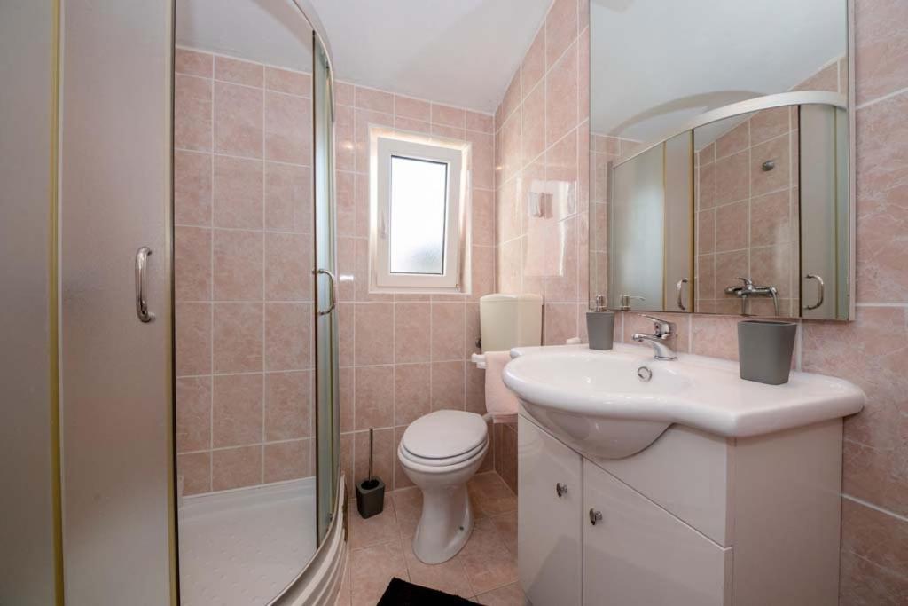 Apartmani Luka Banjol Buitenkant foto