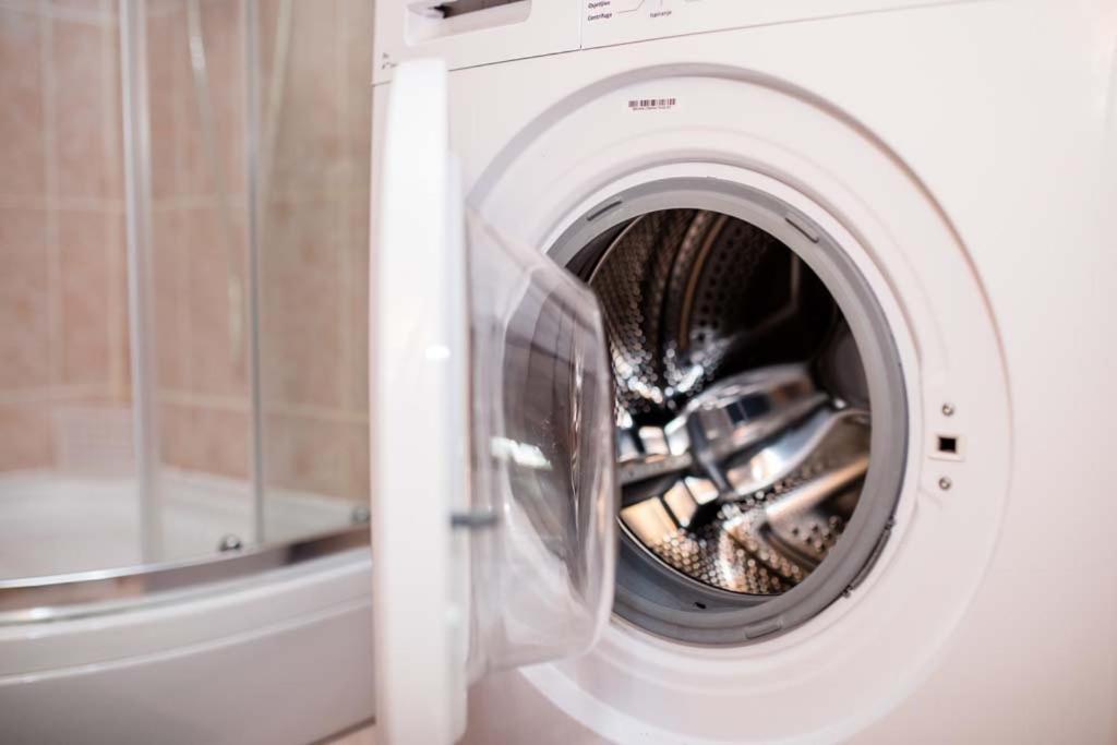 Apartmani Luka Banjol Buitenkant foto