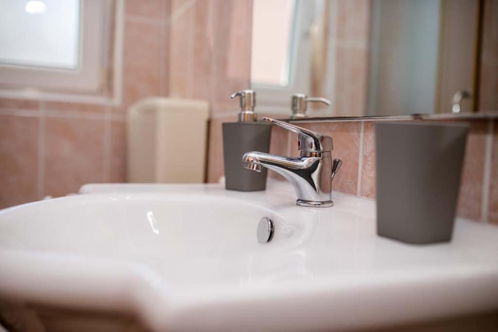 Apartmani Luka Banjol Buitenkant foto