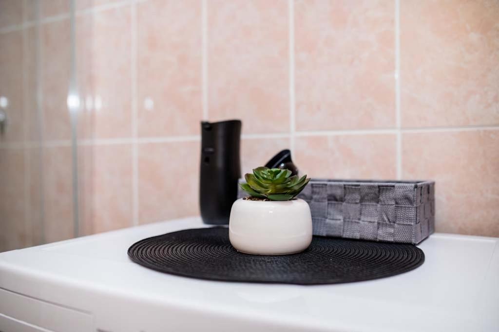 Apartmani Luka Banjol Buitenkant foto