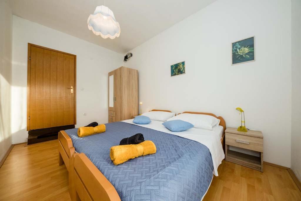 Apartmani Luka Banjol Buitenkant foto