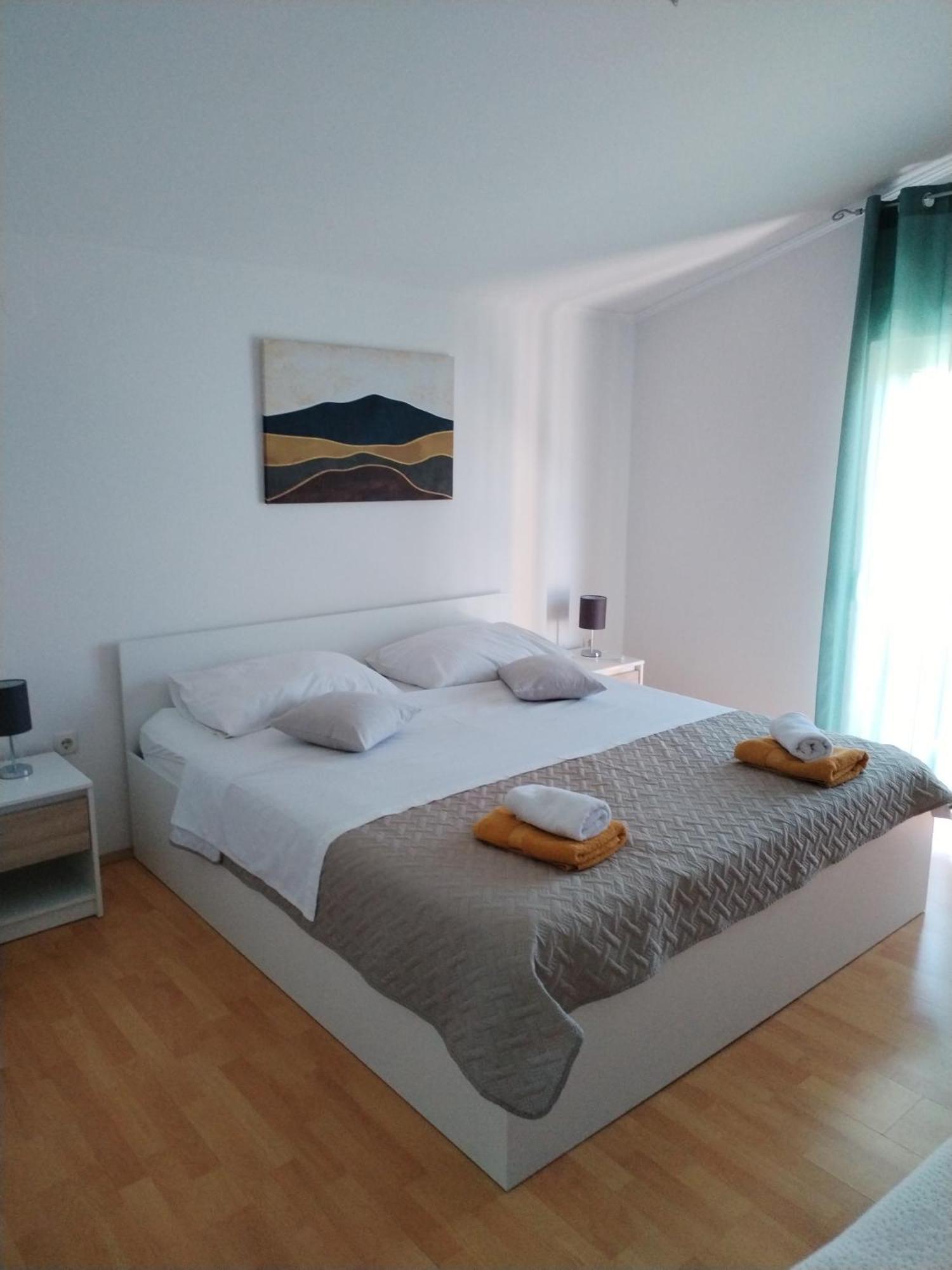 Apartmani Luka Banjol Kamer foto